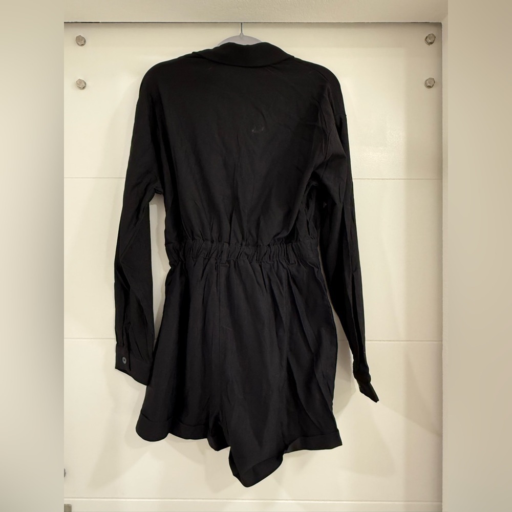 Fashion Nova Always My Way Long Sleeve Romper in Black. Small. NWT. - Picture 5 of 7